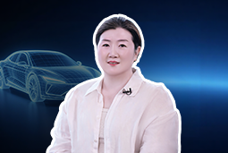 新锐职研社06 | 车企心智争夺战升级，谁在打造“第一眼心动”？